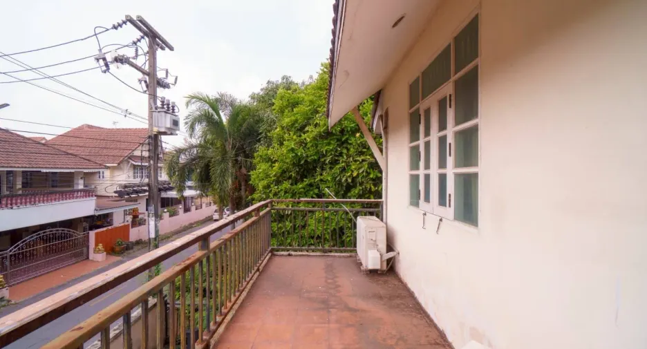 Haus zum Kauf mit 3 Zimmer in Lam Luk Ka, Pathum Thani
