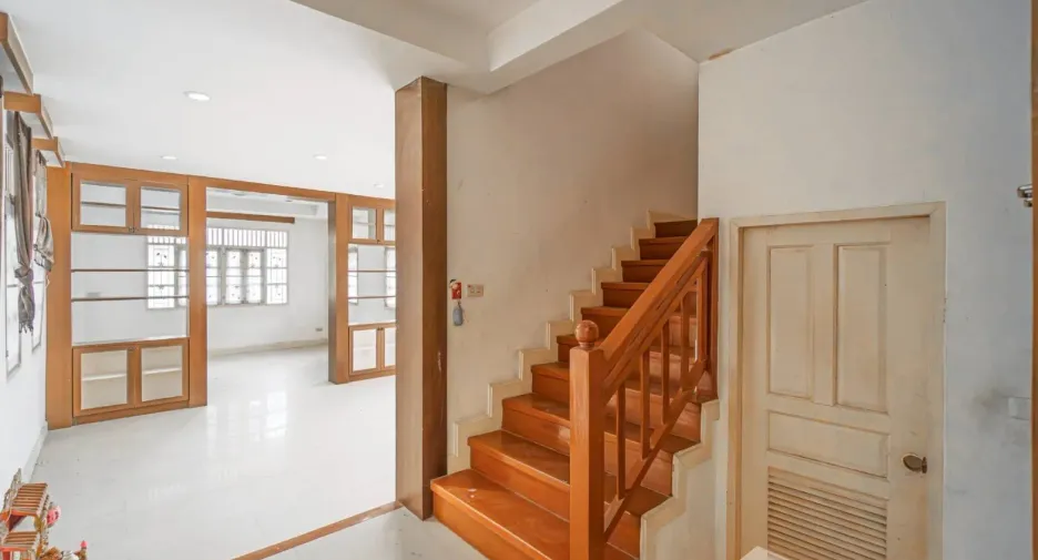 Haus zum Kauf mit 3 Zimmer in Lam Luk Ka, Pathum Thani