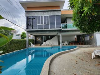 For sale and for rent 4 bedrooms house in Mueang Chiang Mai, Chiang Mai