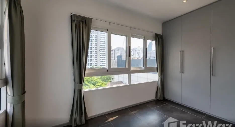 For sale and for rent 3 bedrooms condo in Watthana, Bangkok