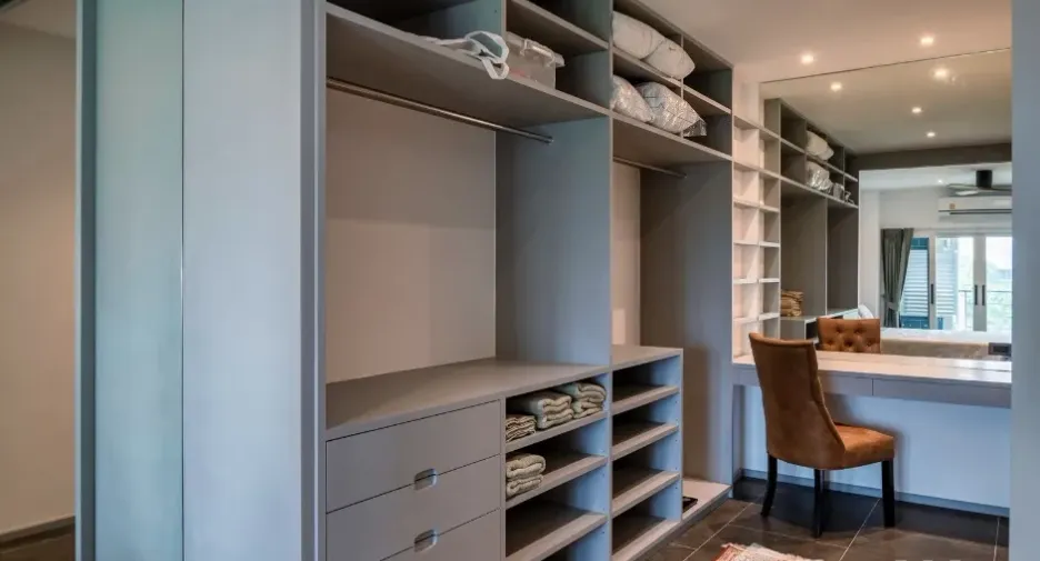 For sale and for rent 3 bedrooms condo in Watthana, Bangkok