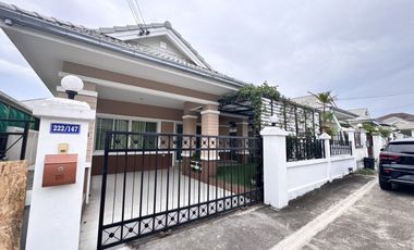 Casa en alquiler de 2 habitaciones en Sattahip, Chonburi