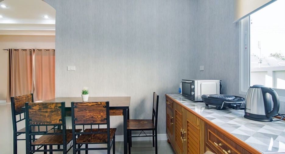 For rent 3 bedrooms villa in Hua Hin, Prachuap Khiri Khan