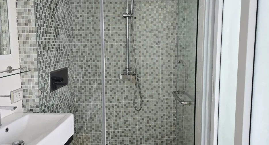 For rent 1 bed condo in Mueang Phuket, Phuket