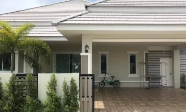 For rent 3 bedrooms villa in Hua Hin, Prachuap Khiri Khan