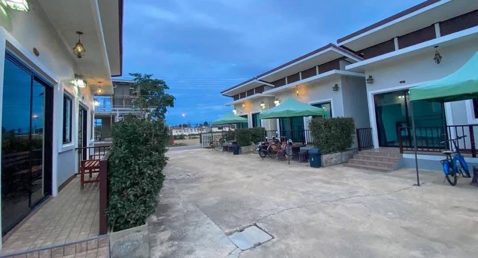 À vendre 9 chambres hôtel à Pran Buri, Prachuap Khiri Khan