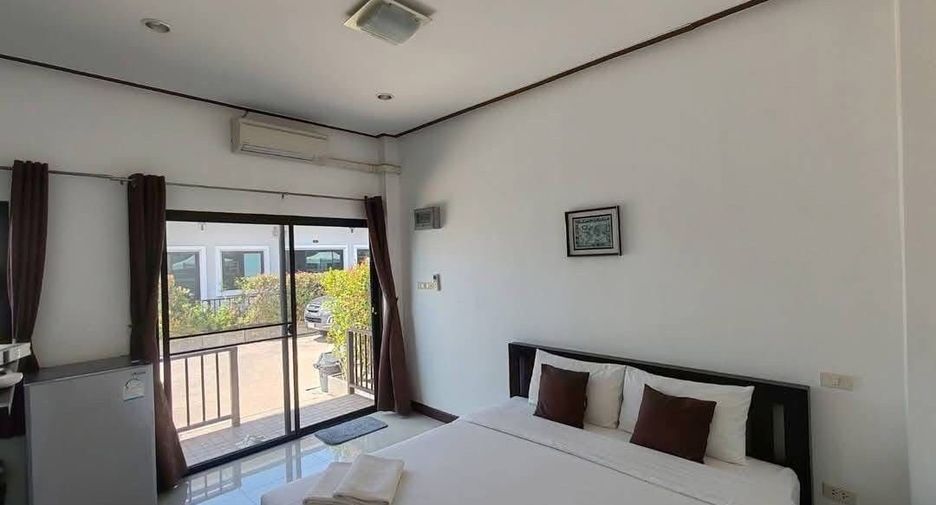À vendre 9 chambres hôtel à Pran Buri, Prachuap Khiri Khan