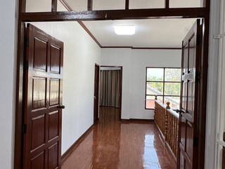 À louer 8 chambres maison à Mueang Chiang Mai, Chiang Mai
