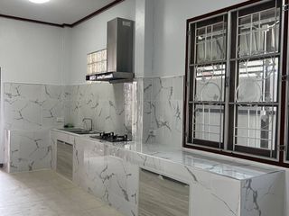 À louer 8 chambres maison à Mueang Chiang Mai, Chiang Mai