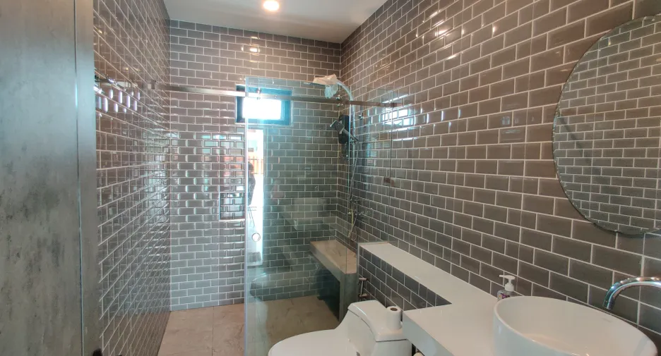 For sale 3 bedrooms house in Hua Hin, Prachuap Khiri Khan