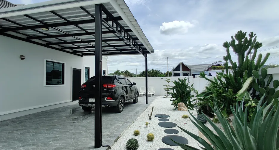 For sale 3 bedrooms house in Hua Hin, Prachuap Khiri Khan