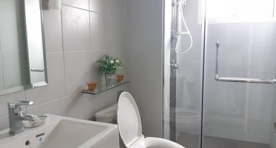 For rent and for sale 2 bedrooms condo in Mueang Chiang Mai, Chiang Mai