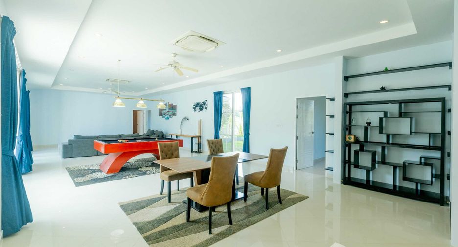 For sale 3 bedrooms villa in Pran Buri, Prachuap Khiri Khan