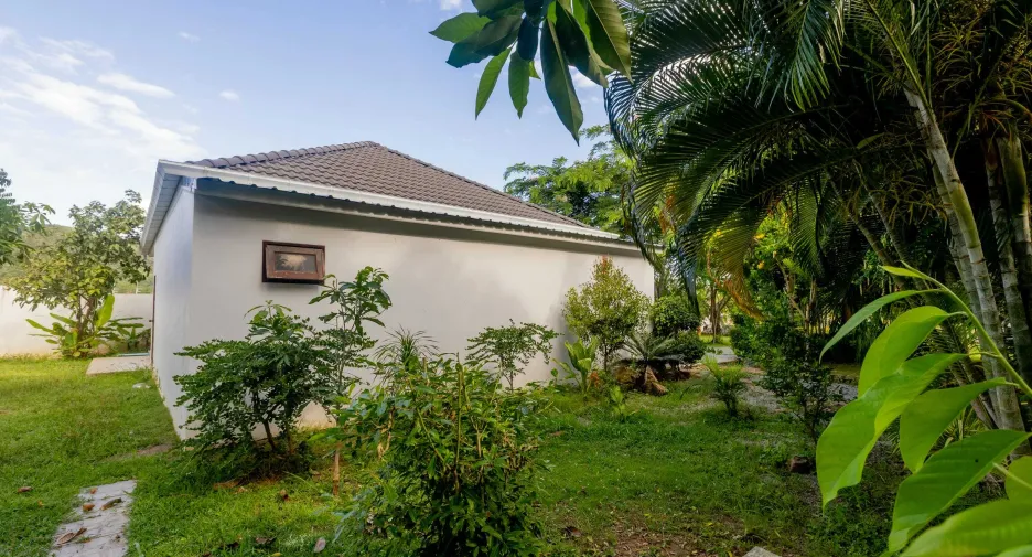 À vendre 3 chambres villa à Pran Buri, Prachuap Khiri Khan
