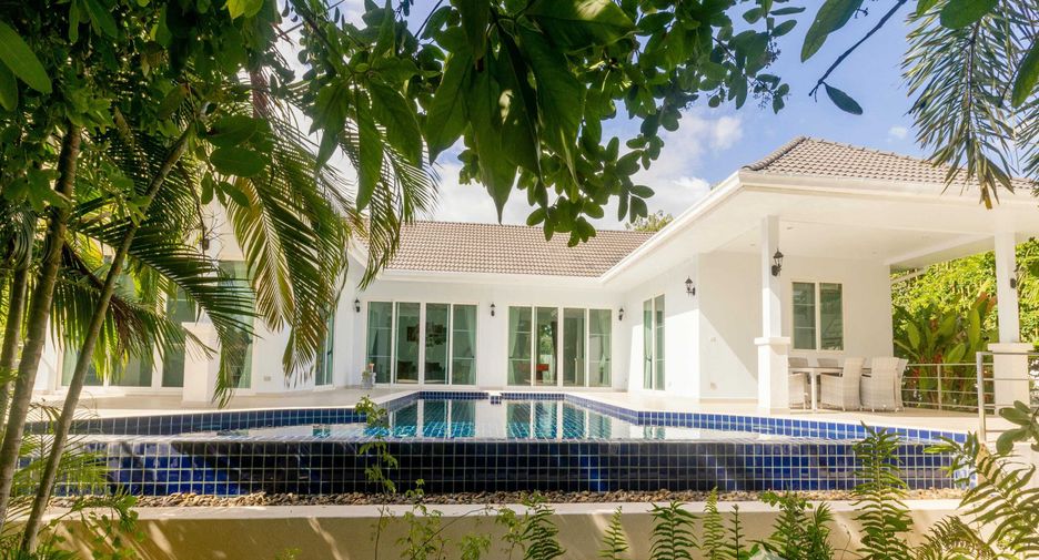 For sale 3 bedrooms villa in Pran Buri, Prachuap Khiri Khan