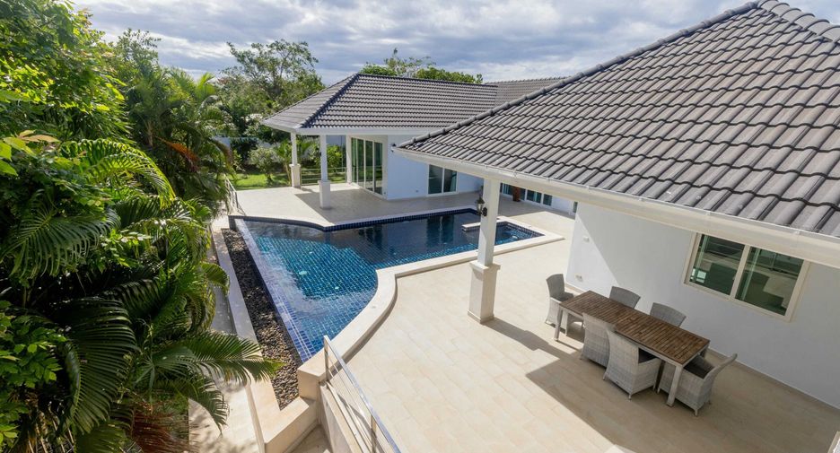 For sale 3 bedrooms villa in Pran Buri, Prachuap Khiri Khan
