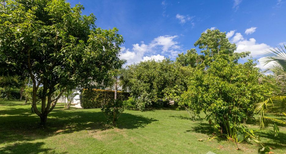 For sale 3 bedrooms villa in Pran Buri, Prachuap Khiri Khan