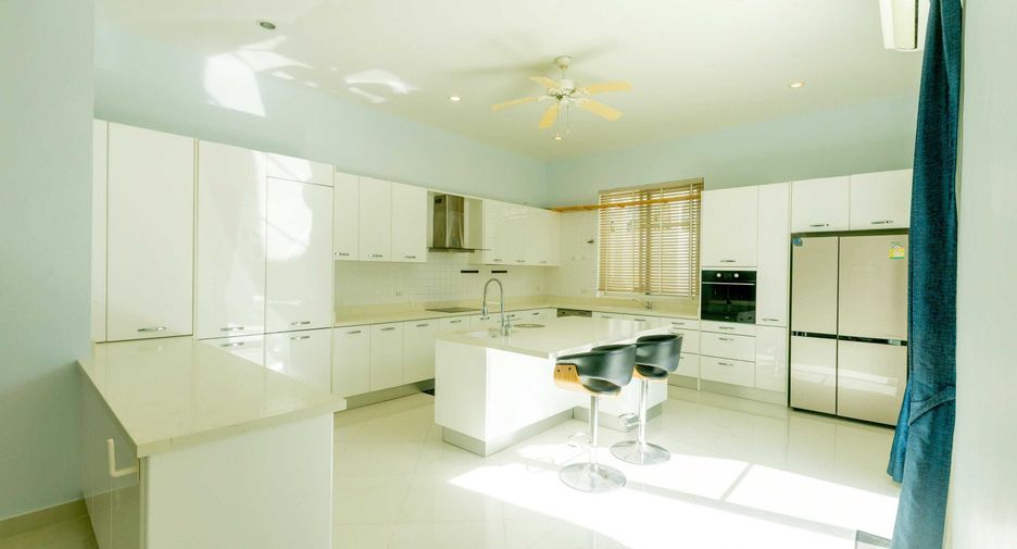 À vendre 3 chambres villa à Pran Buri, Prachuap Khiri Khan