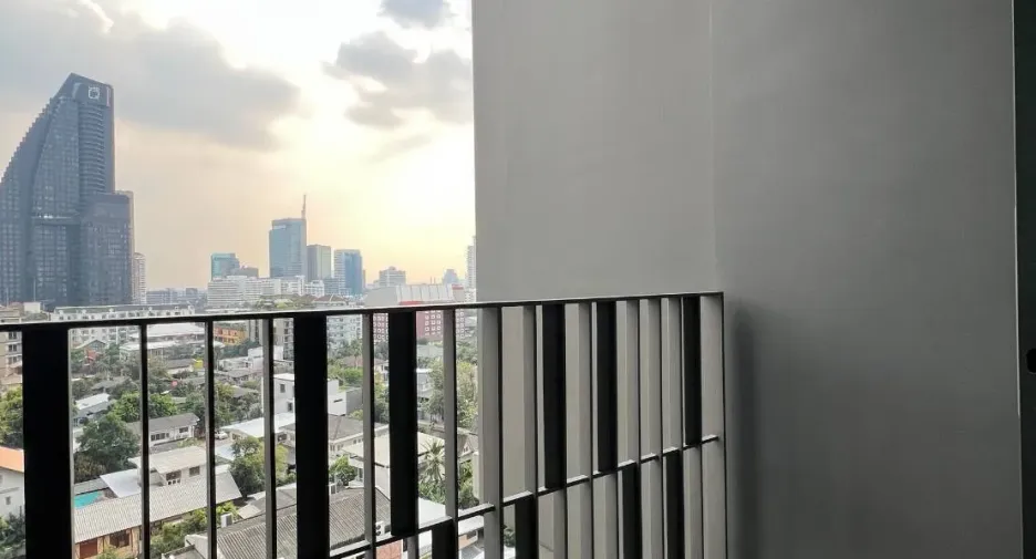 For sale and for rent 1 bed condo in Khlong Toei, Bangkok