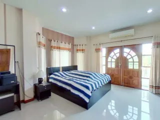 À vendre 3 chambres maison à San Sai, Chiang Mai