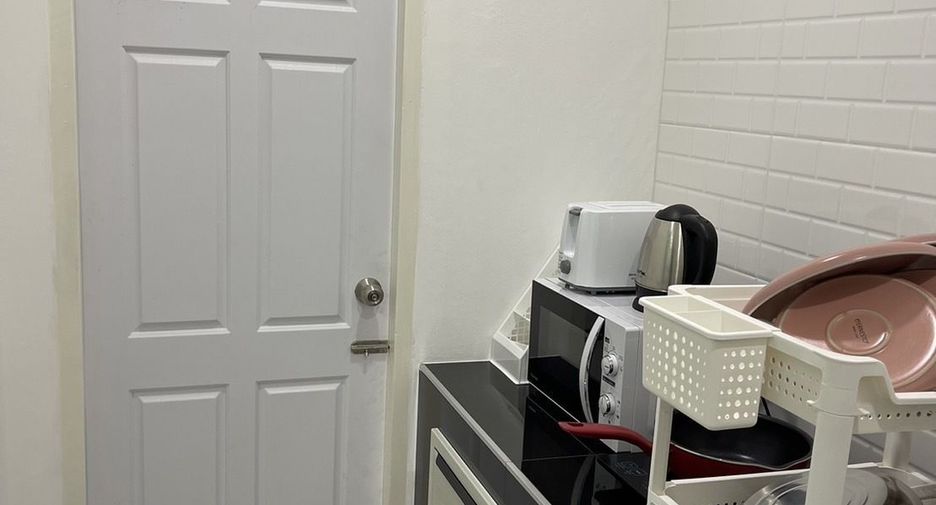 For rent studio apartment in Mueang Phuket, Phuket