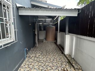 出售 4 卧室 独立屋 在 Si Racha, Chon Buri