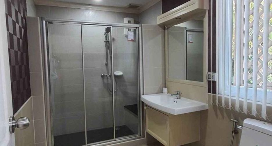 For sale 3 bedrooms house in Mueang Chiang Mai, Chiang Mai
