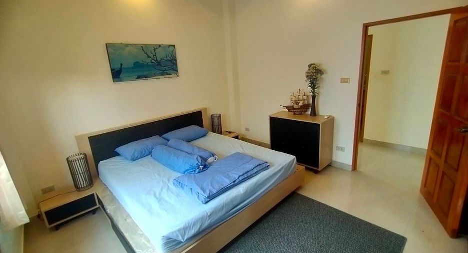 For rent 3 ベッドルーム house in Sattahip, Chonburi