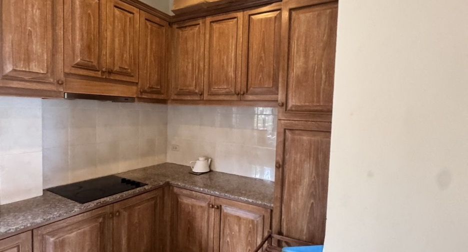 For rent 3 ベッドルーム house in Sattahip, Chonburi