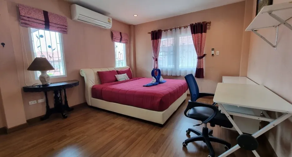 出租 3 卧室 独立屋 在 Hang Dong, Chiang Mai
