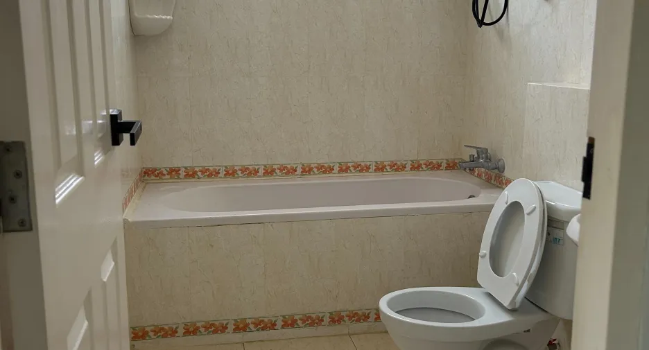 For rent 3 bedrooms house in Mueang Phuket, Phuket
