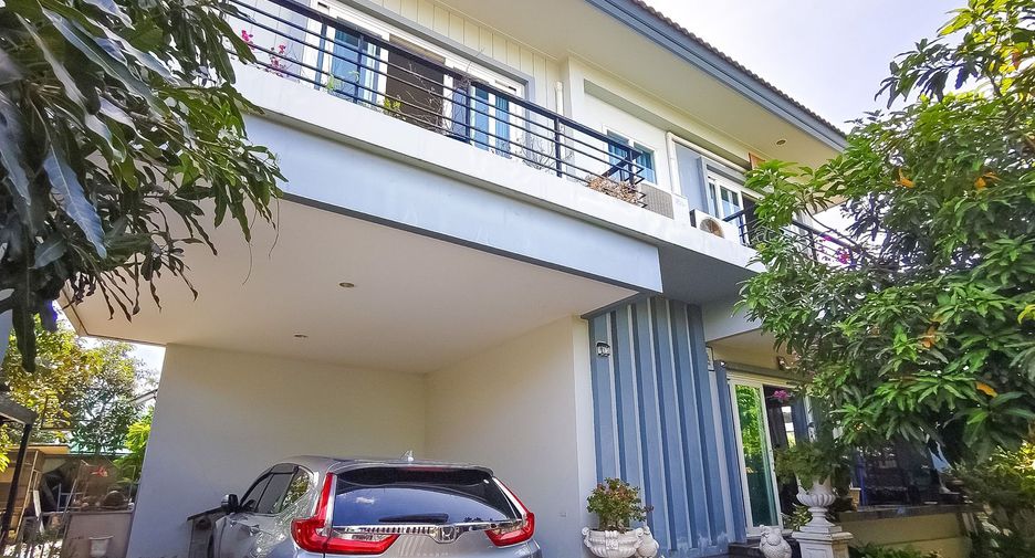 For sale 4 bedrooms house in Bang Khun Thian, Bangkok