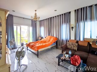 For sale 4 bedrooms house in Bang Khun Thian, Bangkok