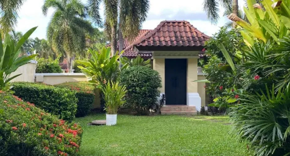 For sale and for rent 3 bedrooms villa in Thalang, Phuket
