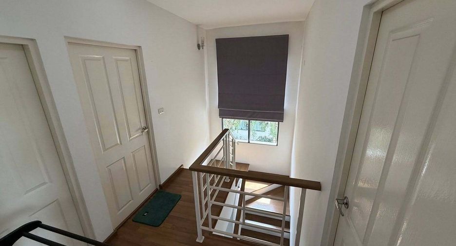 For sale and for rent 3 bedrooms house in Bang Na, Bangkok