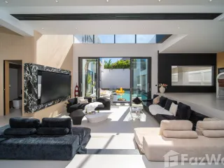 Villa en venta de 7 habitaciones en Thalang, Phuket