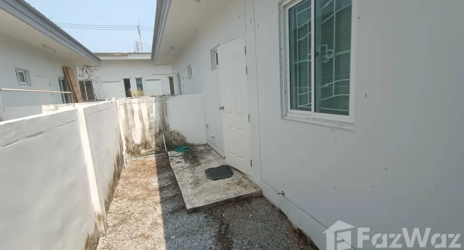For sale 2 bedrooms townhouse in Hua Hin, Prachuap Khiri Khan