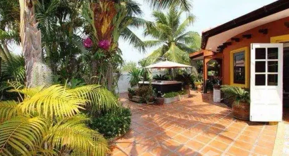 Villa en alquiler de 3 habitaciones en Cha Am, Phetchaburi