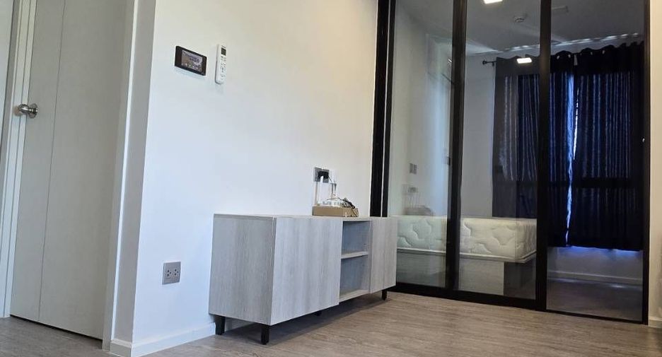 For rent 2 bedrooms condo in Khlong Luang, Pathum Thani