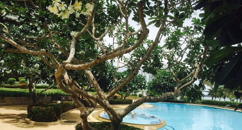 出售 4 卧室 公寓 在 Sattahip, Chon Buri