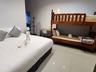 For rent 4 bedrooms villa in Hua Hin, Prachuap Khiri Khan