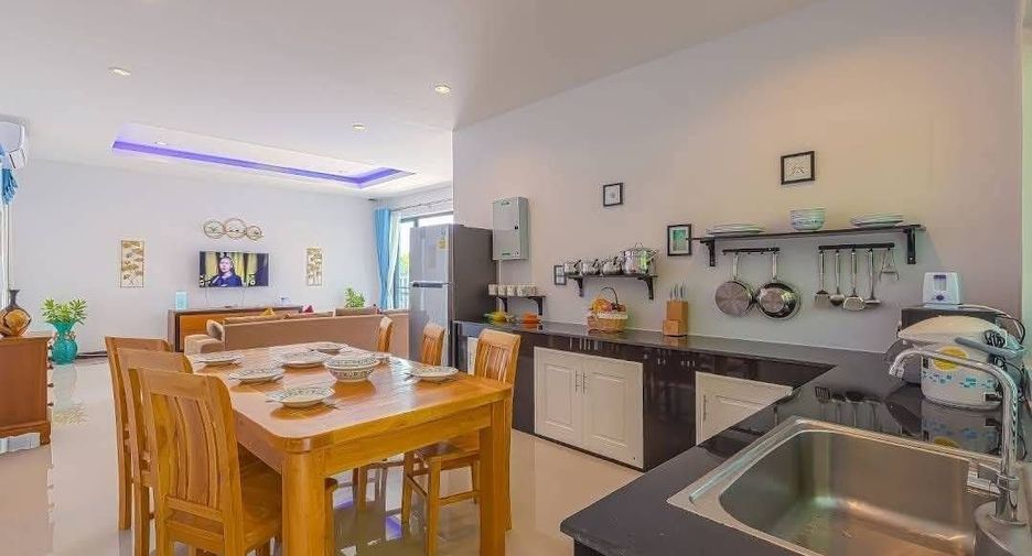 For rent 4 bedrooms villa in Hua Hin, Prachuap Khiri Khan