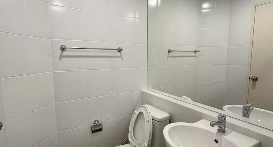 For sale 1 bed condo in Chom Thong, Bangkok