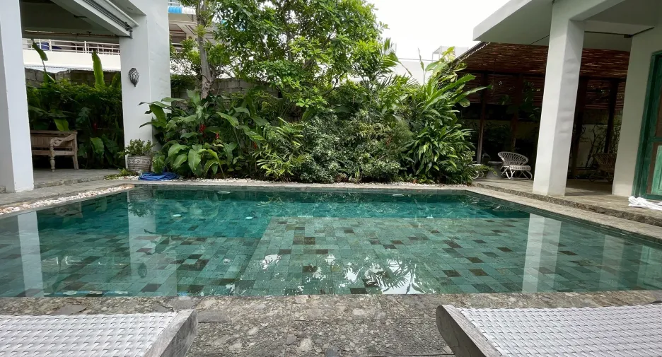 For rent 4 bedrooms villa in Hua Hin, Prachuap Khiri Khan