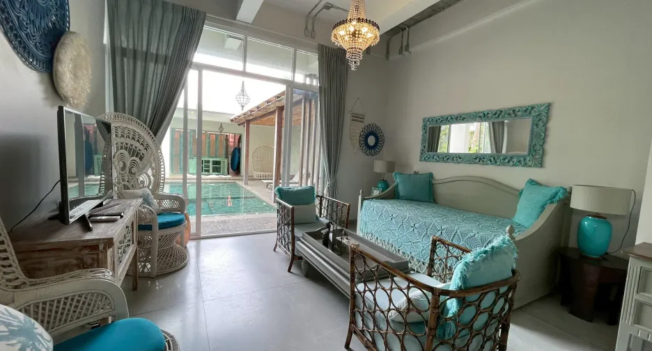 For rent 4 bedrooms villa in Hua Hin, Prachuap Khiri Khan