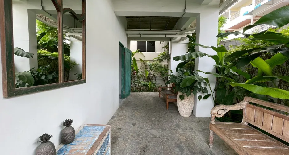 For rent 4 bedrooms villa in Hua Hin, Prachuap Khiri Khan