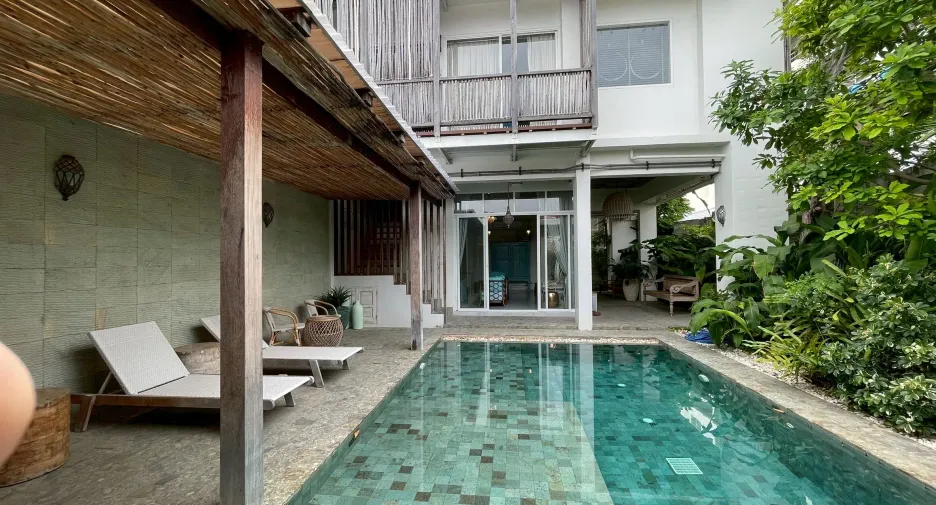 For rent 4 bedrooms villa in Hua Hin, Prachuap Khiri Khan