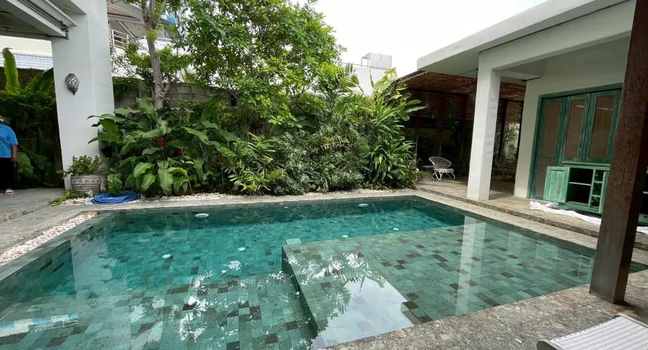For rent 4 bedrooms villa in Hua Hin, Prachuap Khiri Khan