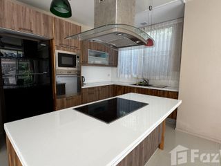 Villa en venta de 6 habitaciones en Mueang Phuket, Phuket