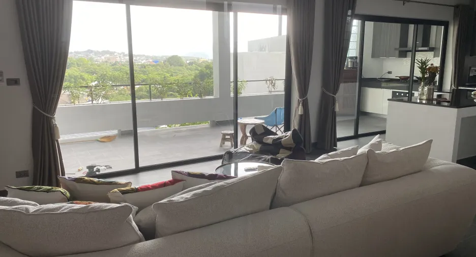 For sale 9 bedrooms villa in Mueang Phuket, Phuket